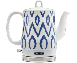 kettle for tea drinking 